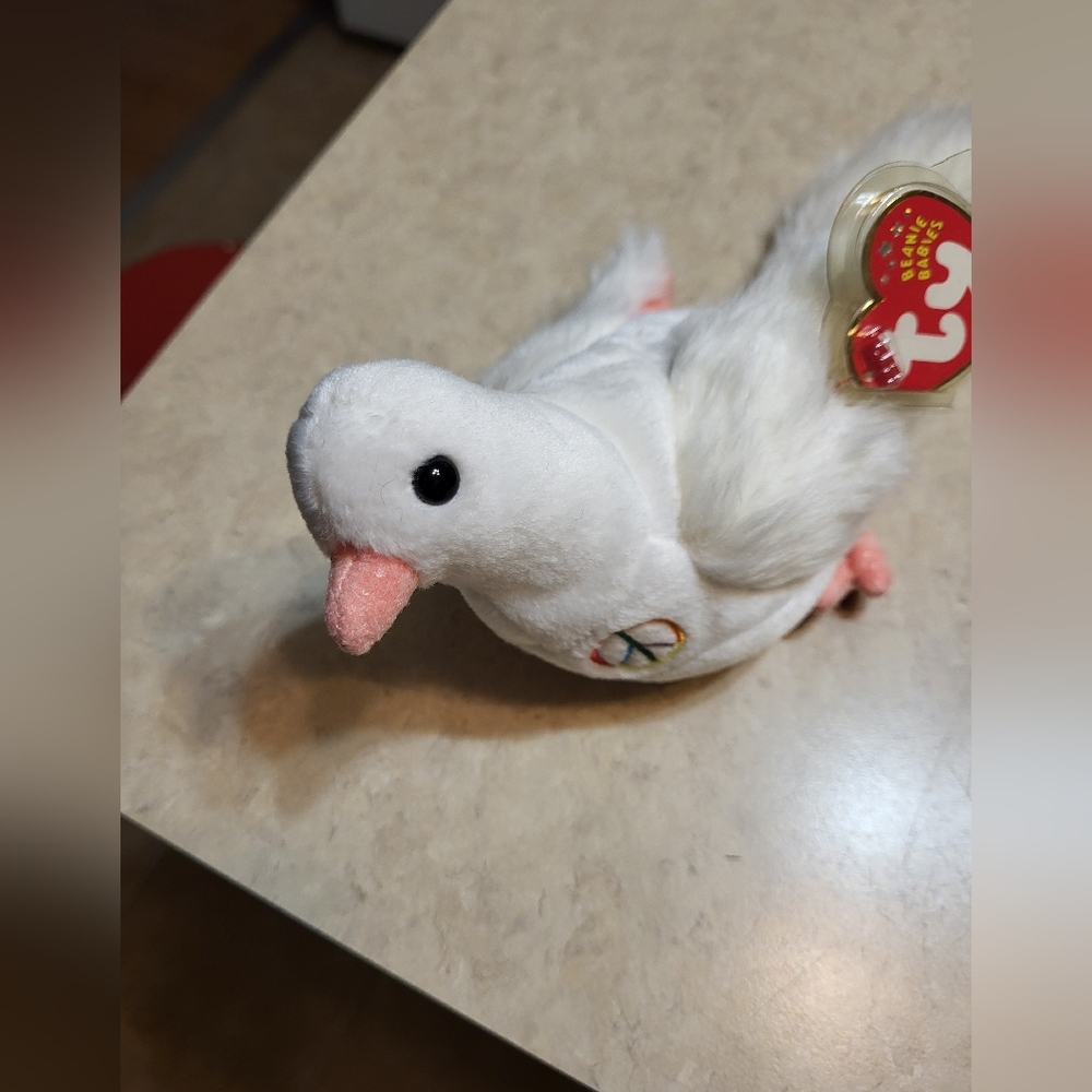Retired Ty Beanie Baby "Serenity" the Peace Dove - Highly Collectible!